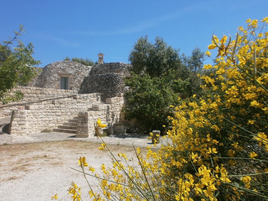 Trullo Villa Giuliana Con Giardino Posizione Panoramica Free Wifi Ostuni Rum bild