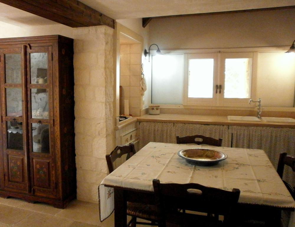 Trullo Villa Giuliana Con Giardino Posizione Panoramica Free Wifi Ostuni Rum bild