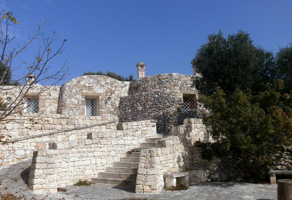 Trullo Villa Giuliana Con Giardino Posizione Panoramica Free Wifi Ostuni Rum bild