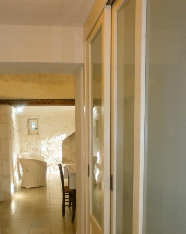 Trullo Villa Giuliana Con Giardino Posizione Panoramica Free Wifi Ostuni Rum bild